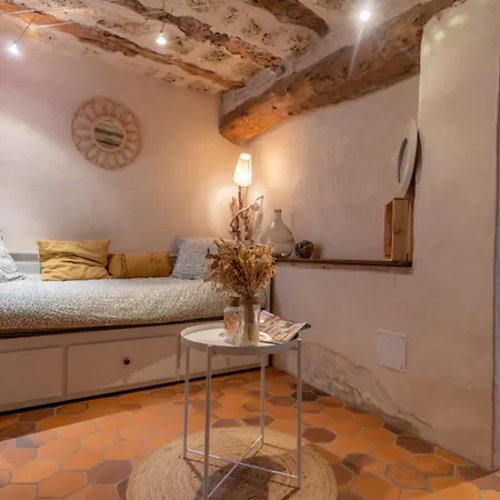 Maison De Village Au Coeur Des Remparts Holiday home